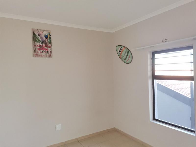 To Let 2 Bedroom Property for Rent in Parklands Western Cape